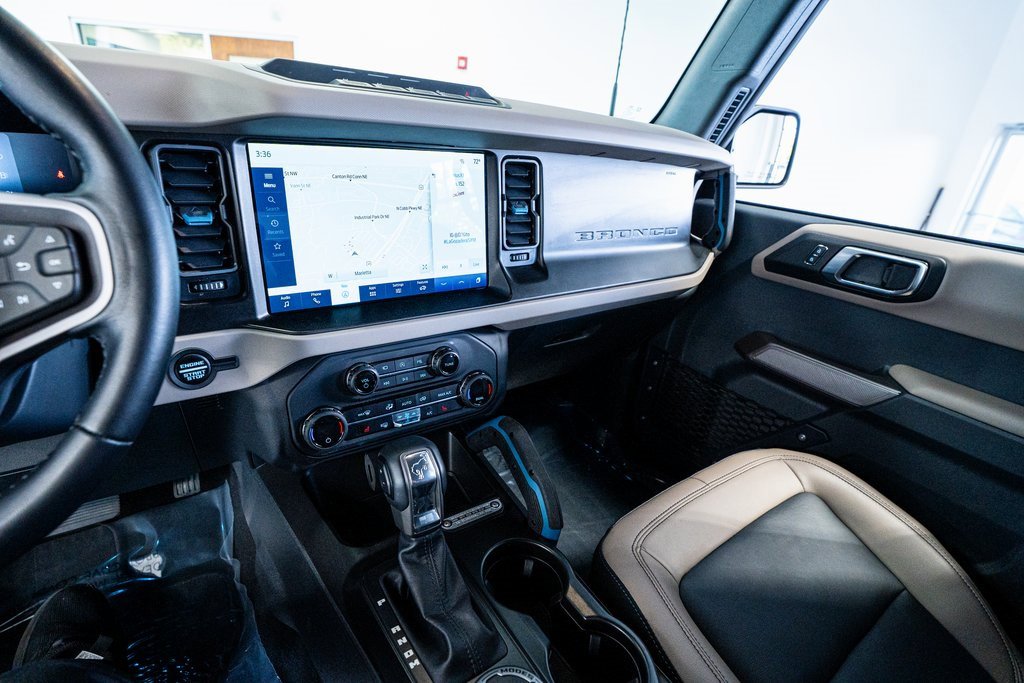 Used 2023 Ford Bronco Wildtrak image 40