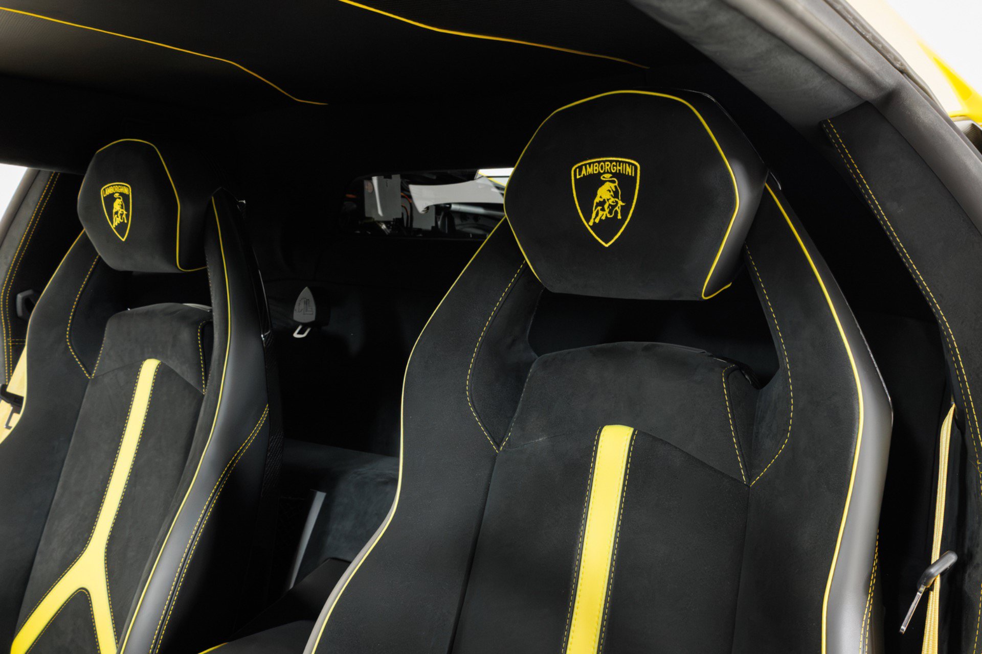 Used 2016 Lamborghini Aventador LP 750-4 Superveloce AWD/4WD image 19