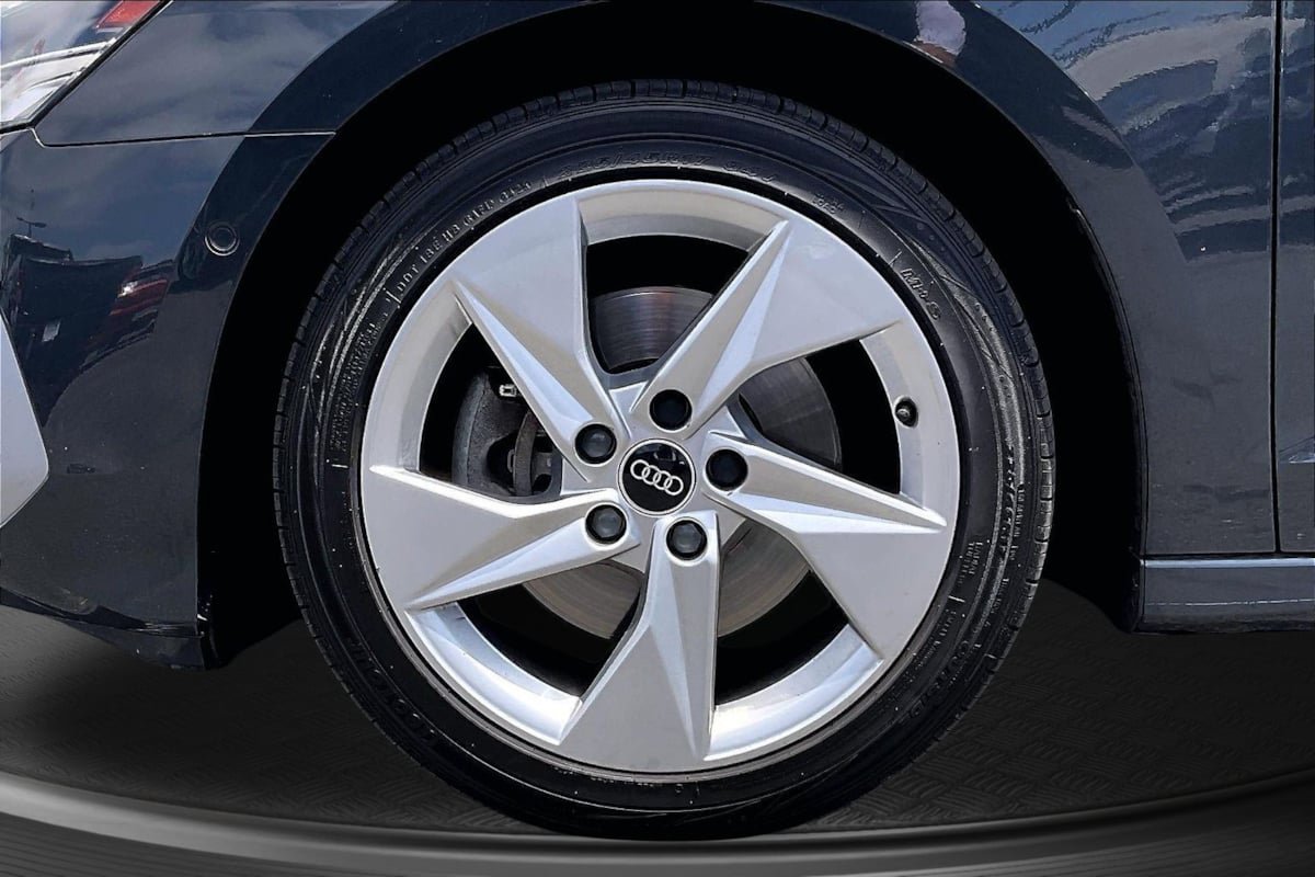 Used 2023 Audi A3 2.0T Premium FWD image 9