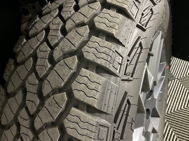 New 2026 GMC Terrain AT4 w/ LPO, Floor Liner Package image 40