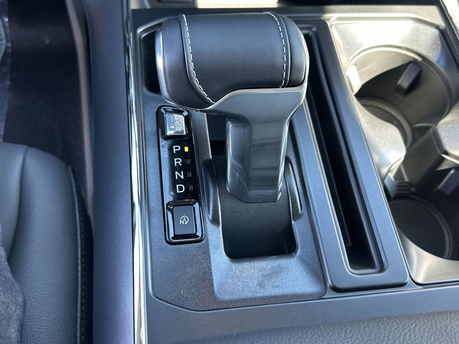 New 2025 Ford F150 Lightning Flash image 31