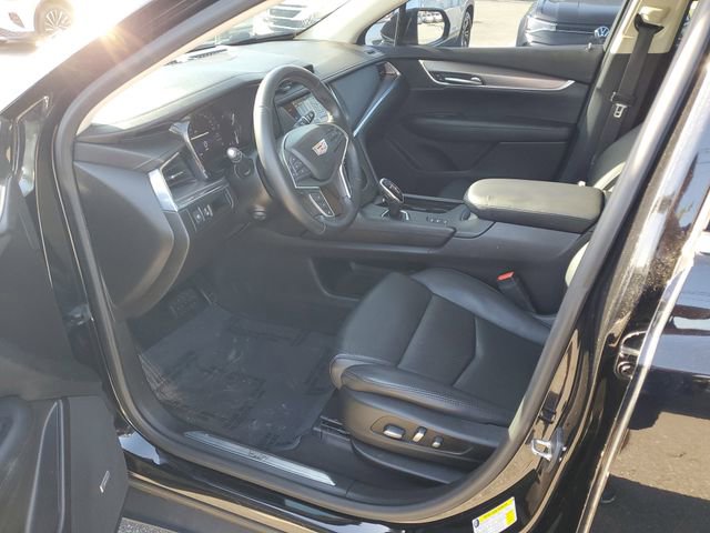 Used 2019 Cadillac XT5 Premium Luxury w/ Driver Assist Package image 19