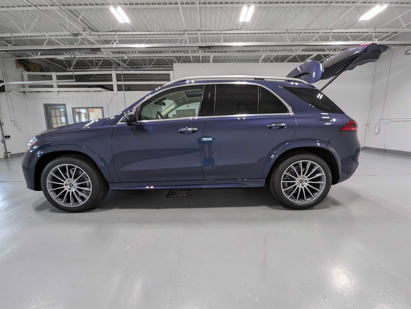 New 2026 Mercedes-Benz GLE 350 4MATIC image 10