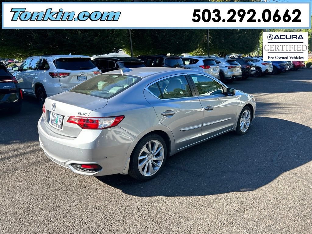 Used 2017 Acura ILX FWD image 4