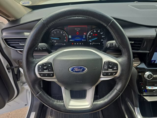 Certified 2023 Ford Explorer Limited w/ Limited Technology Package AWD/4WD image 18