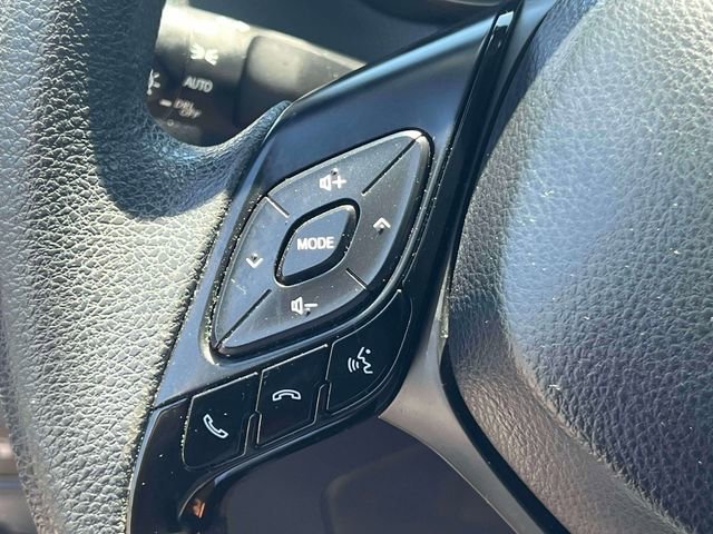 Certified 2021 Toyota C-HR LE FWD image 22