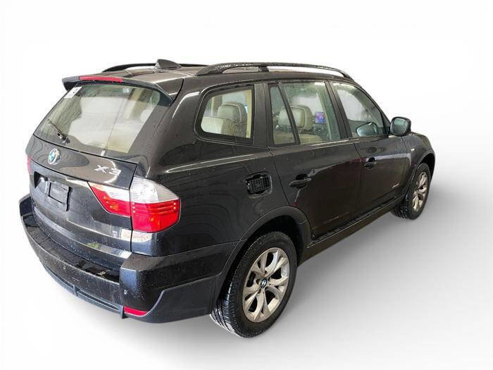 Used 2010 BMW X3 xDrive30i image 5