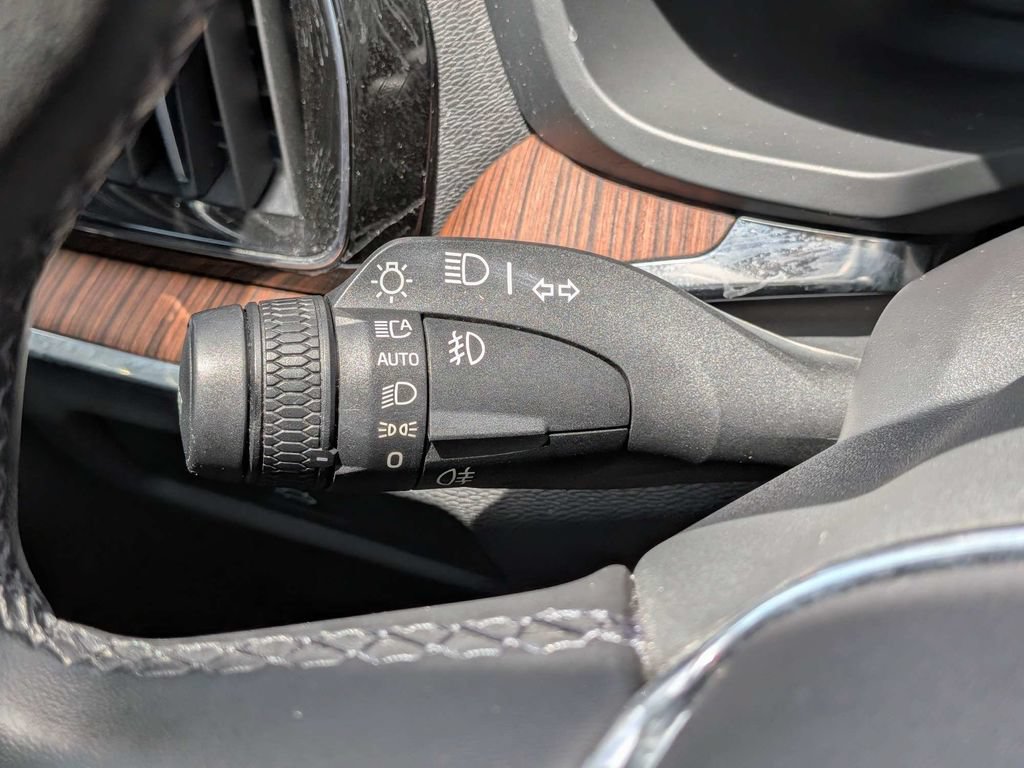 Certified 2023 Volvo S60 B5 Plus FWD image 34