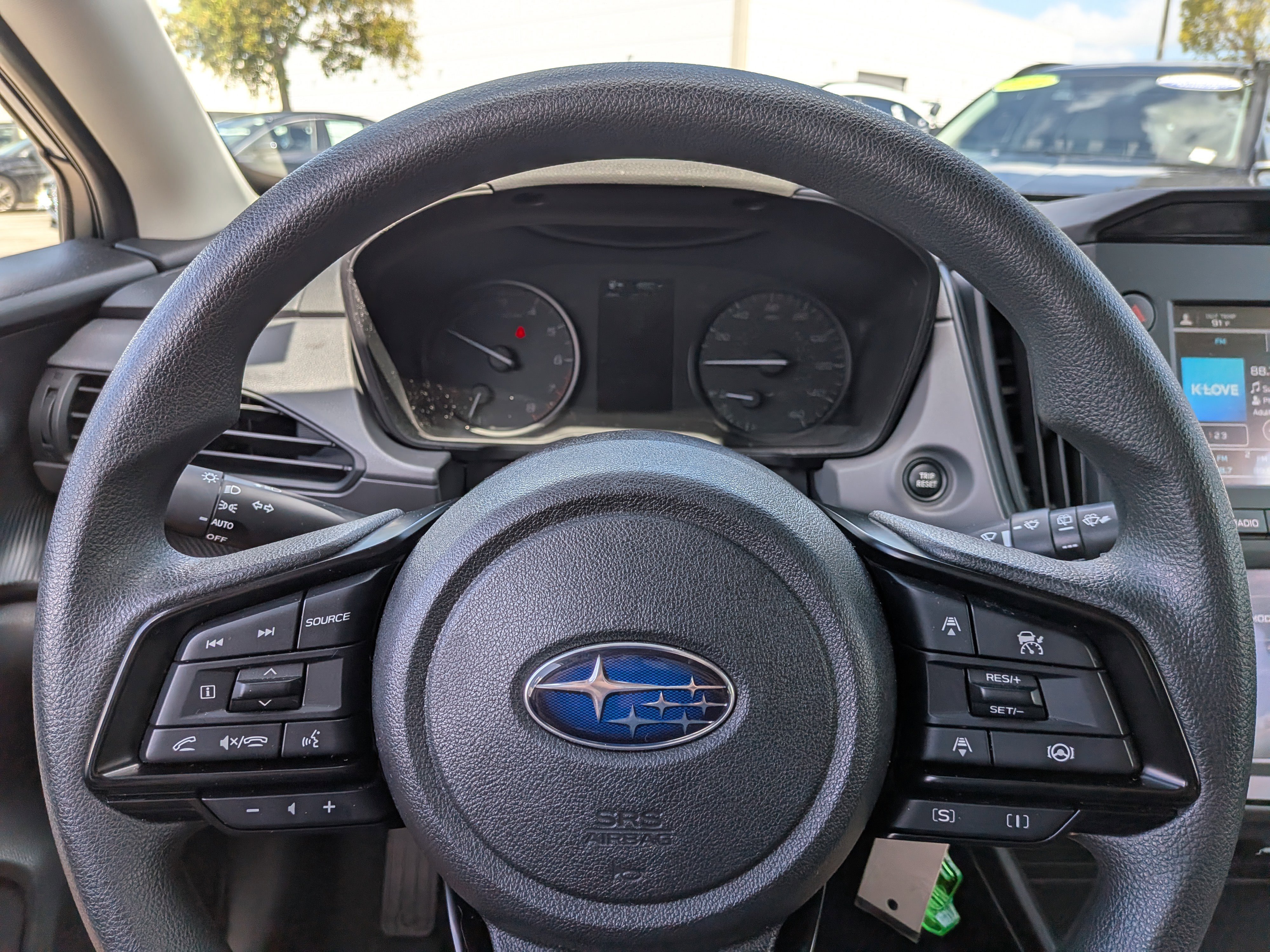 Used 2025 Subaru Crosstrek 2.0i image 25