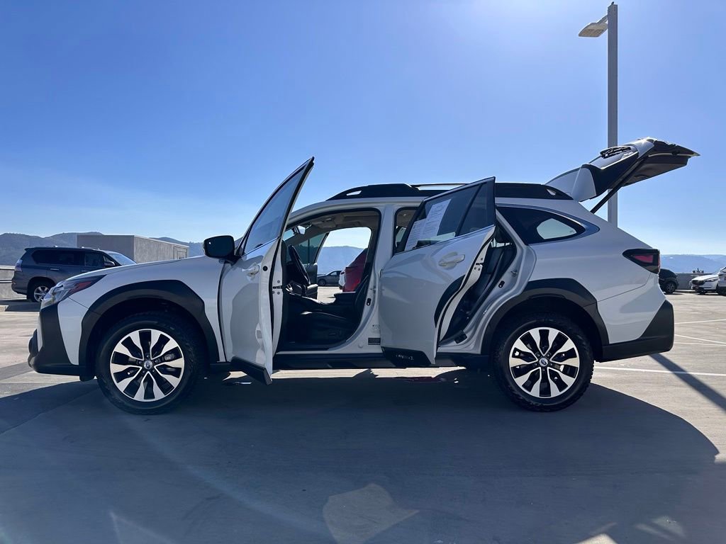 Certified 2024 Subaru Outback Limited AWD/4WD image 27