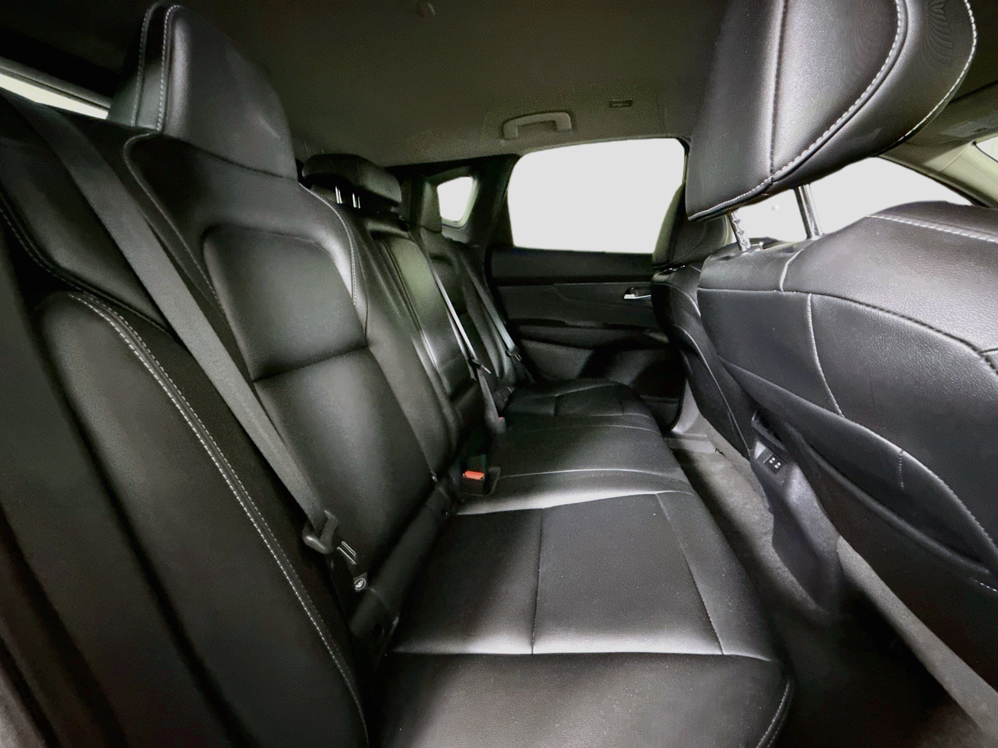 Used 2025 Nissan Murano SV AWD/4WD image 27