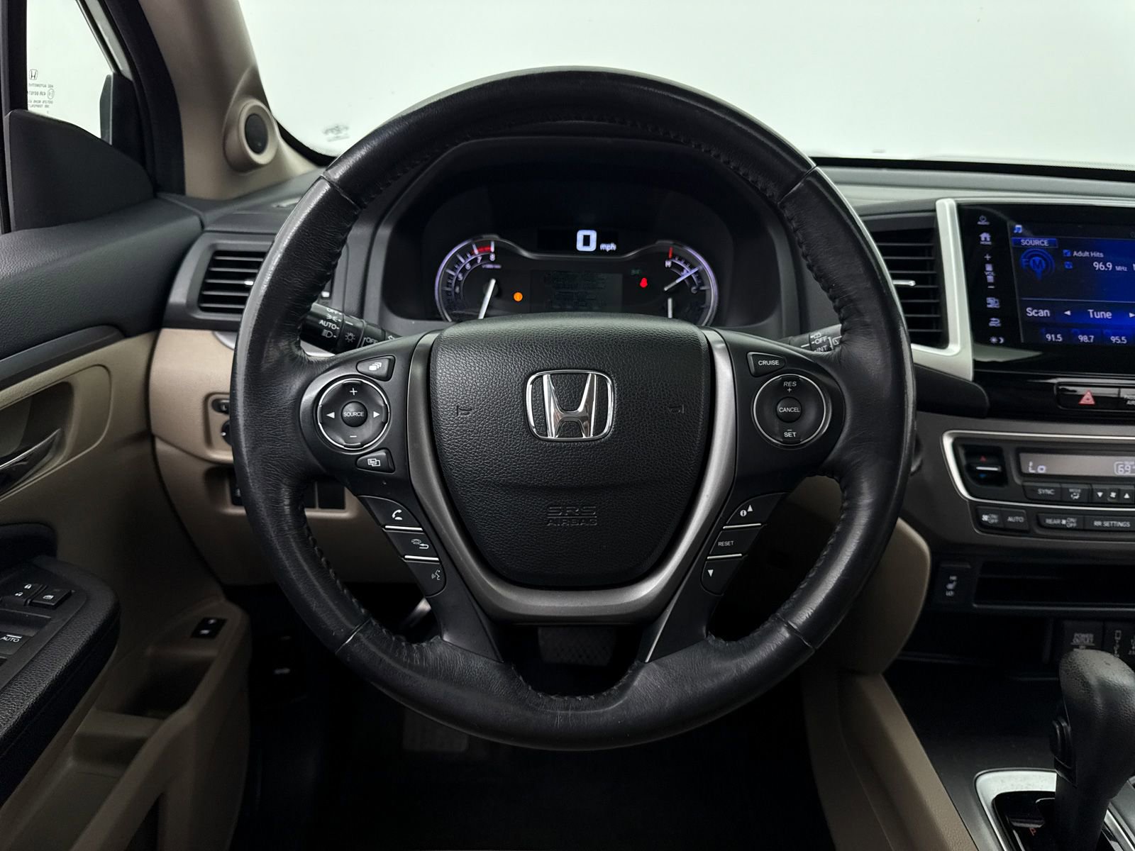 Used 2017 Honda Pilot EX-L image 3