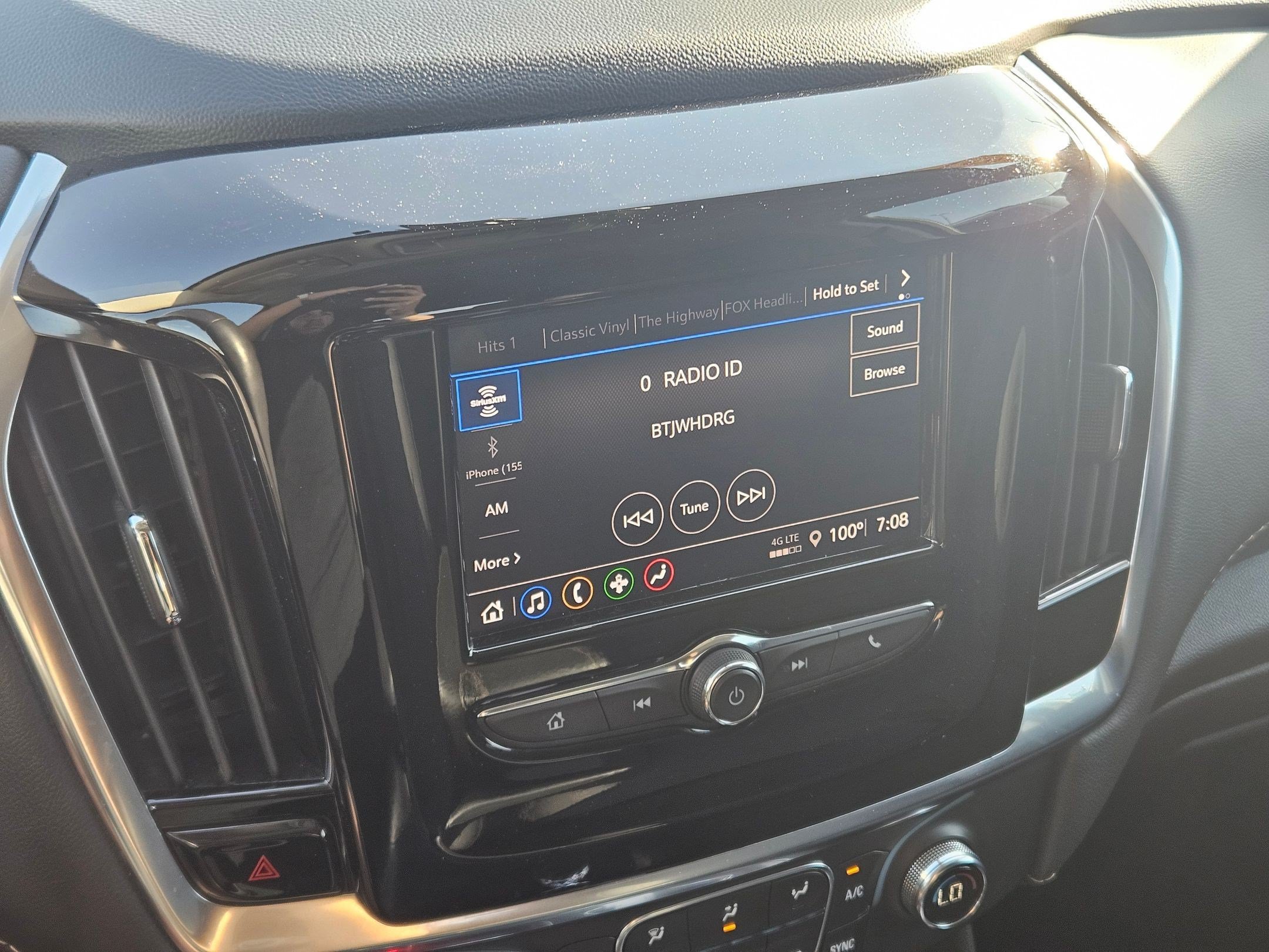 Certified 2021 Chevrolet Traverse LT FWD image 20