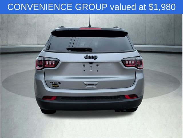 Used 2022 Jeep Compass Altitude w/ Sun and Sound Group image 6