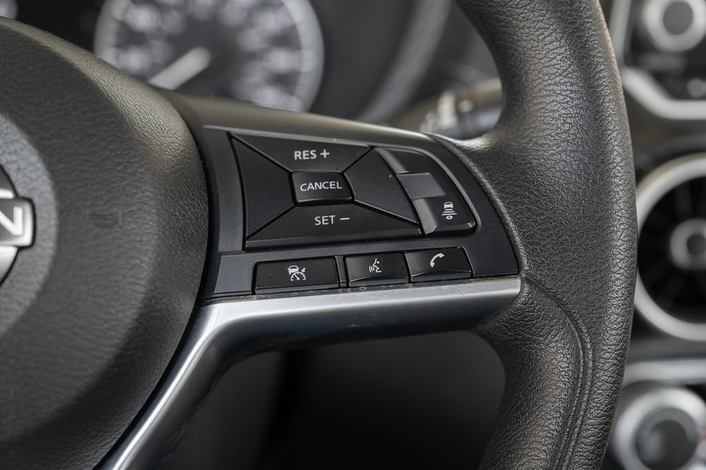 Used 2024 Nissan Sentra SV FWD image 24