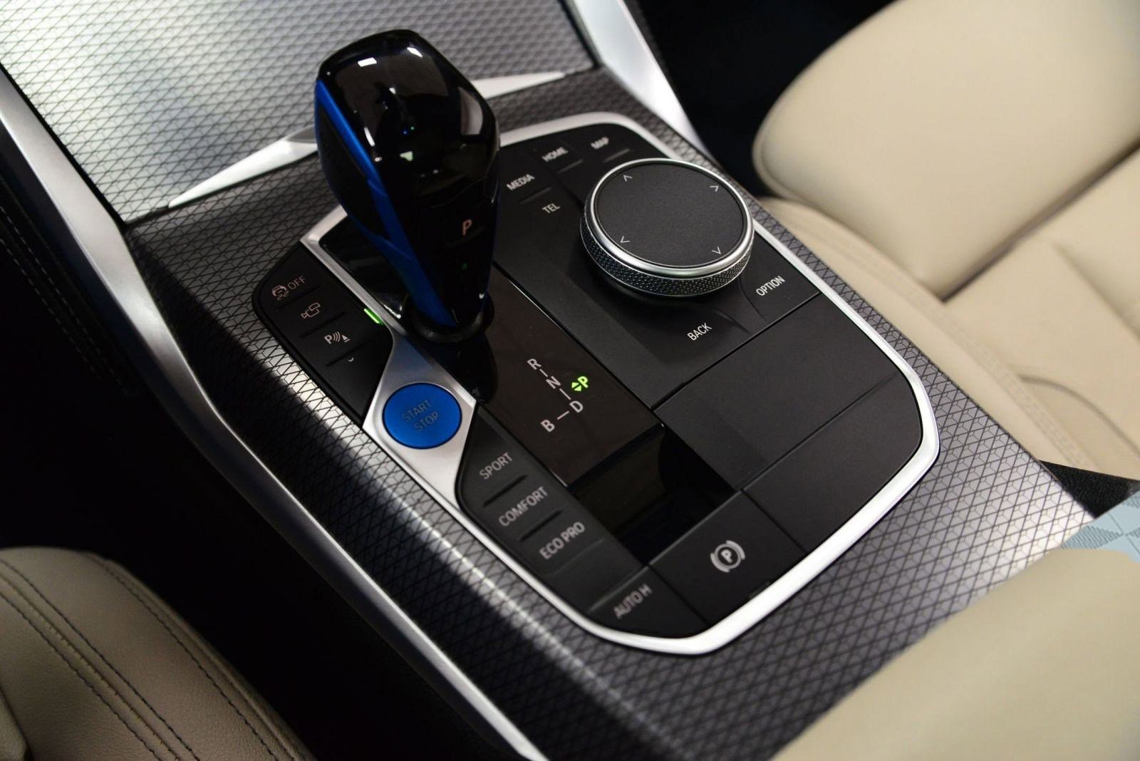 Certified 2023 BMW i4 M50 w/ Premium Package image 27