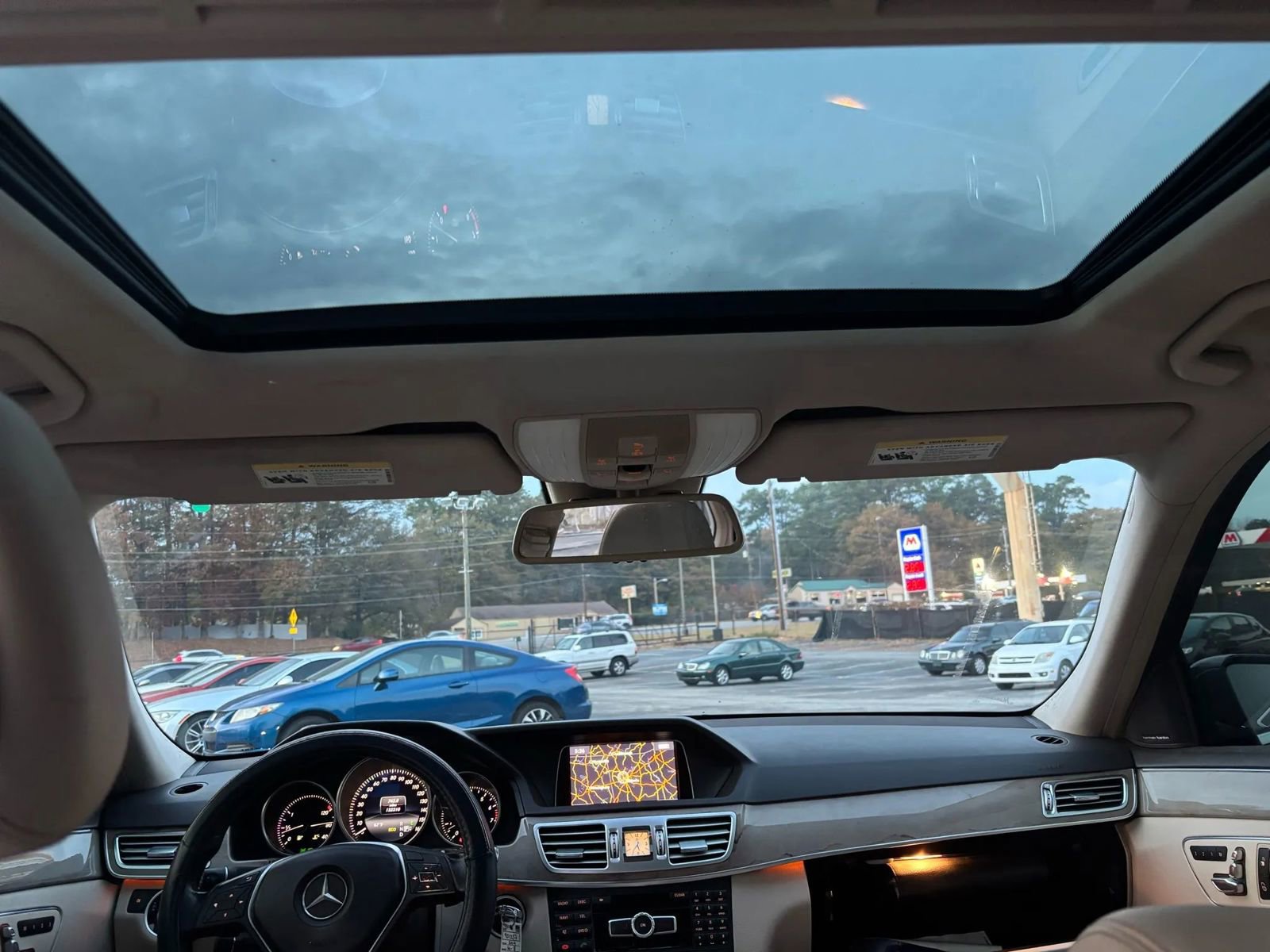 Used 2014 Mercedes-Benz E 350 Sedan image 17