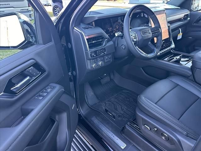 New 2026 GMC Yukon XL Denali w/ Denali Reserve Package image 17