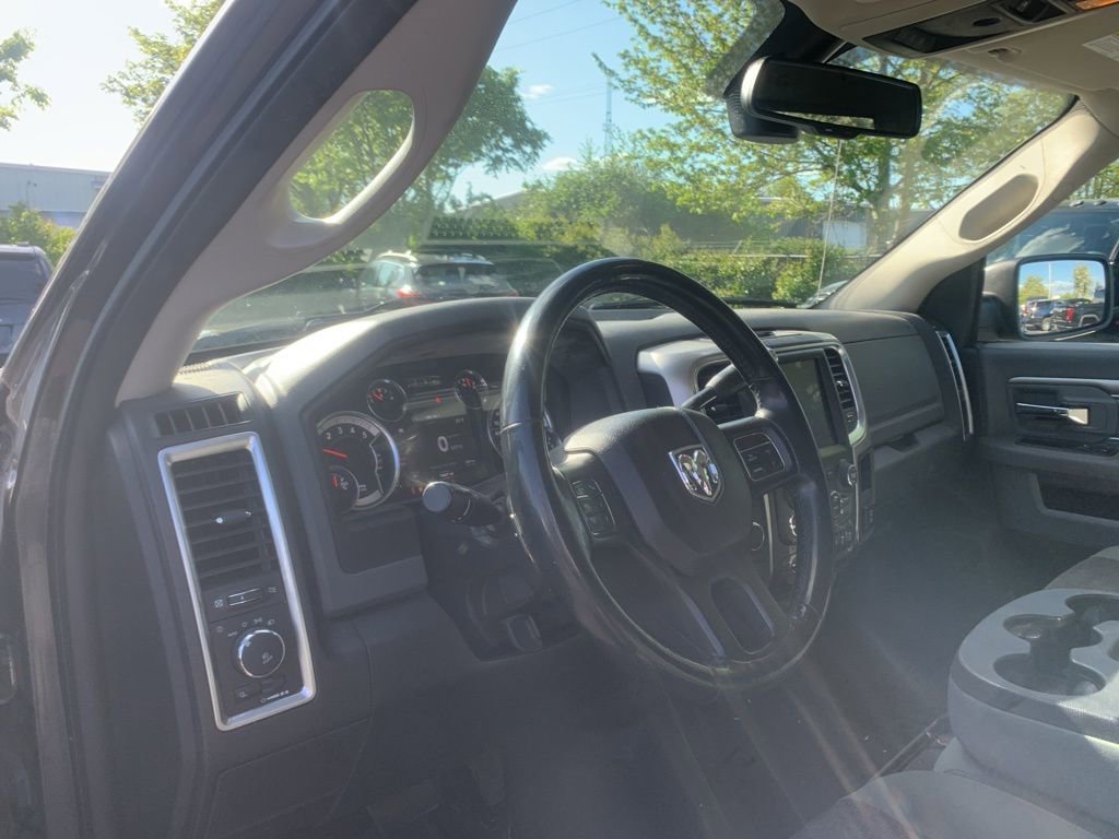 Used 2017 RAM 2500 Big Horn w/ Sport Appearance Group AWD/4WD image 12