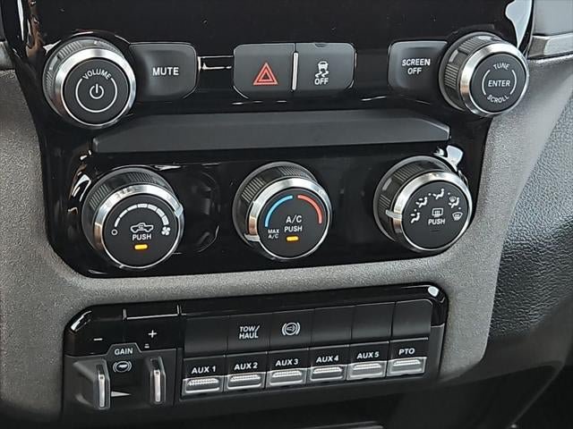 New 2026 RAM 5500 Tradesman AWD/4WD image 57