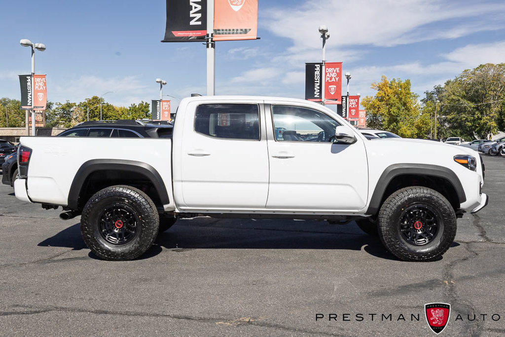 Used 2023 Toyota Tacoma TRD Pro AWD/4WD image 28