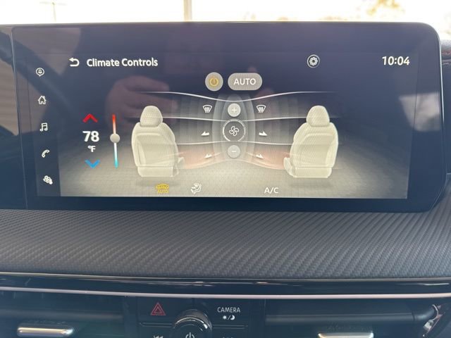 Used 2025 Nissan Kicks SR image 24