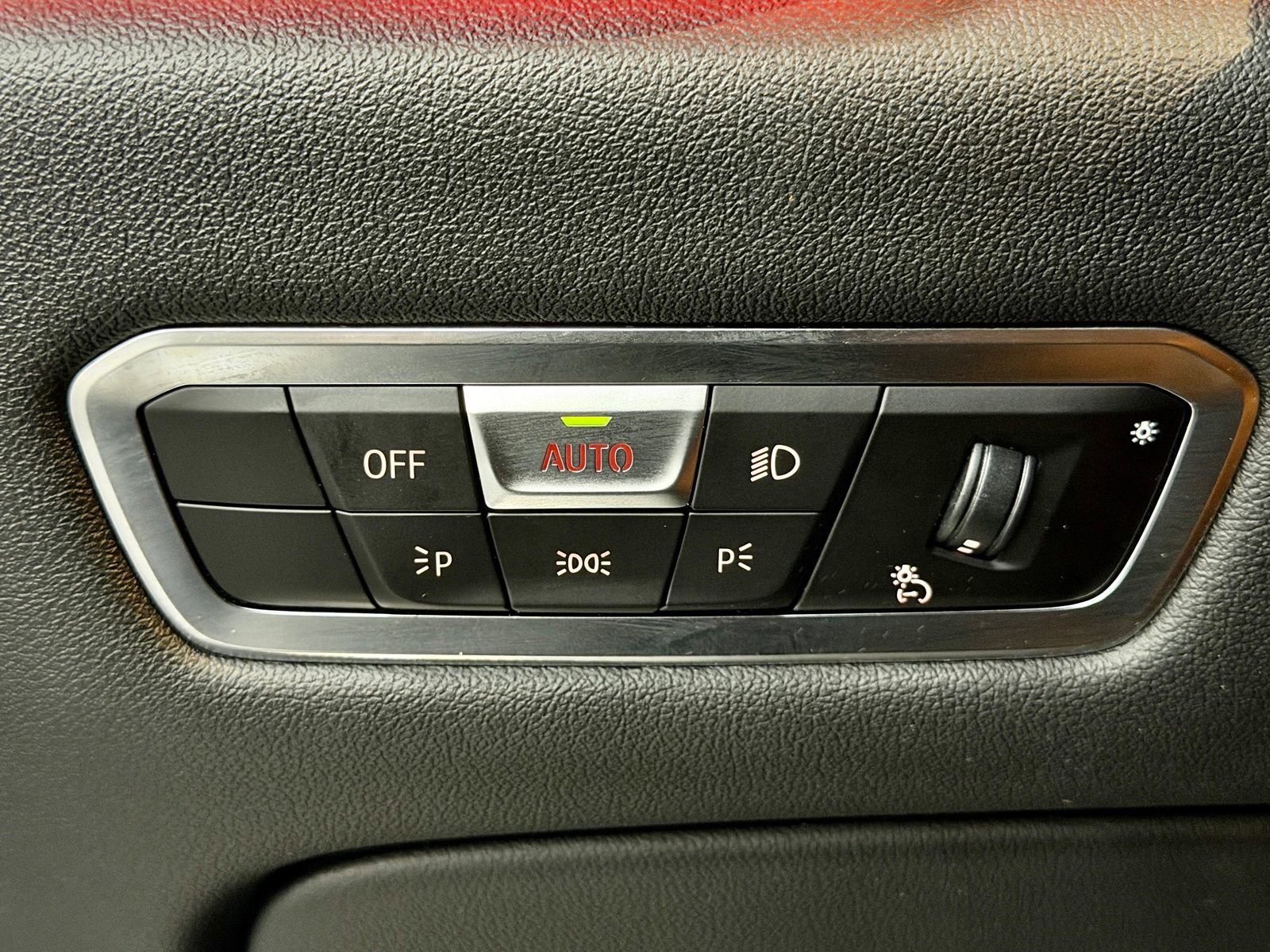 Used 2023 BMW X5 sDrive40i w/ Premium Package image 33