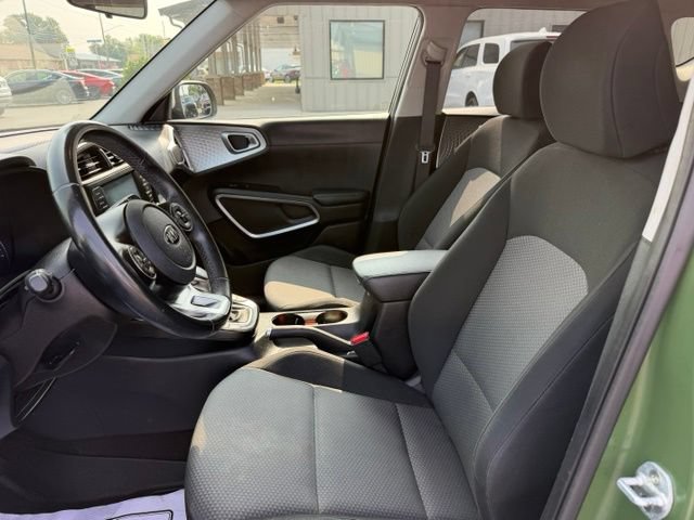 Used 2020 Kia Soul X-Line FWD image 7