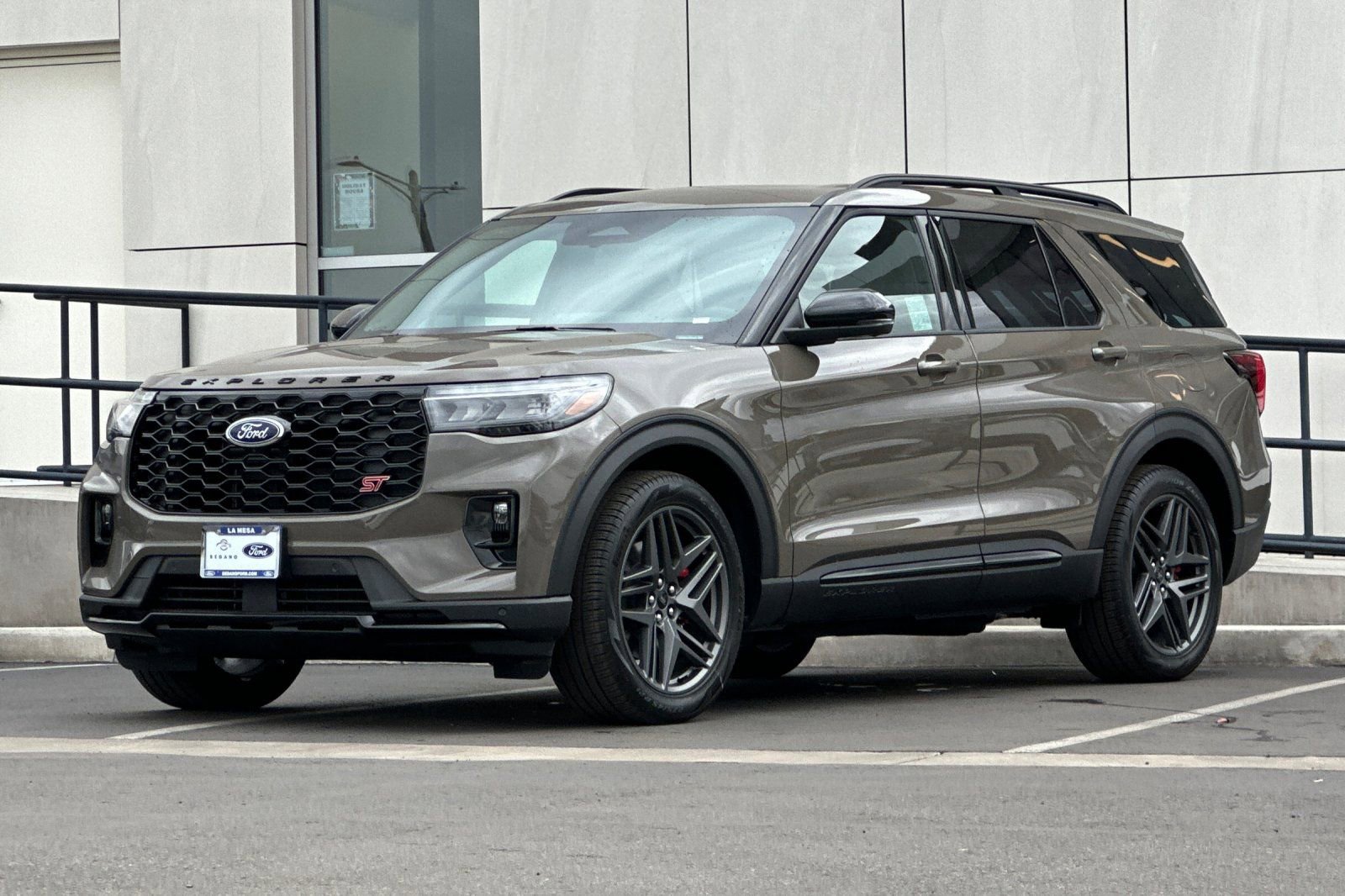 New 2026 Ford Explorer ST w/ Sun And Sound Package image 7