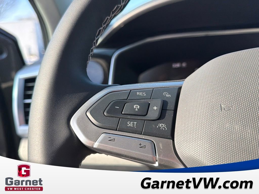 New 2026 Volkswagen Taos SE image 26