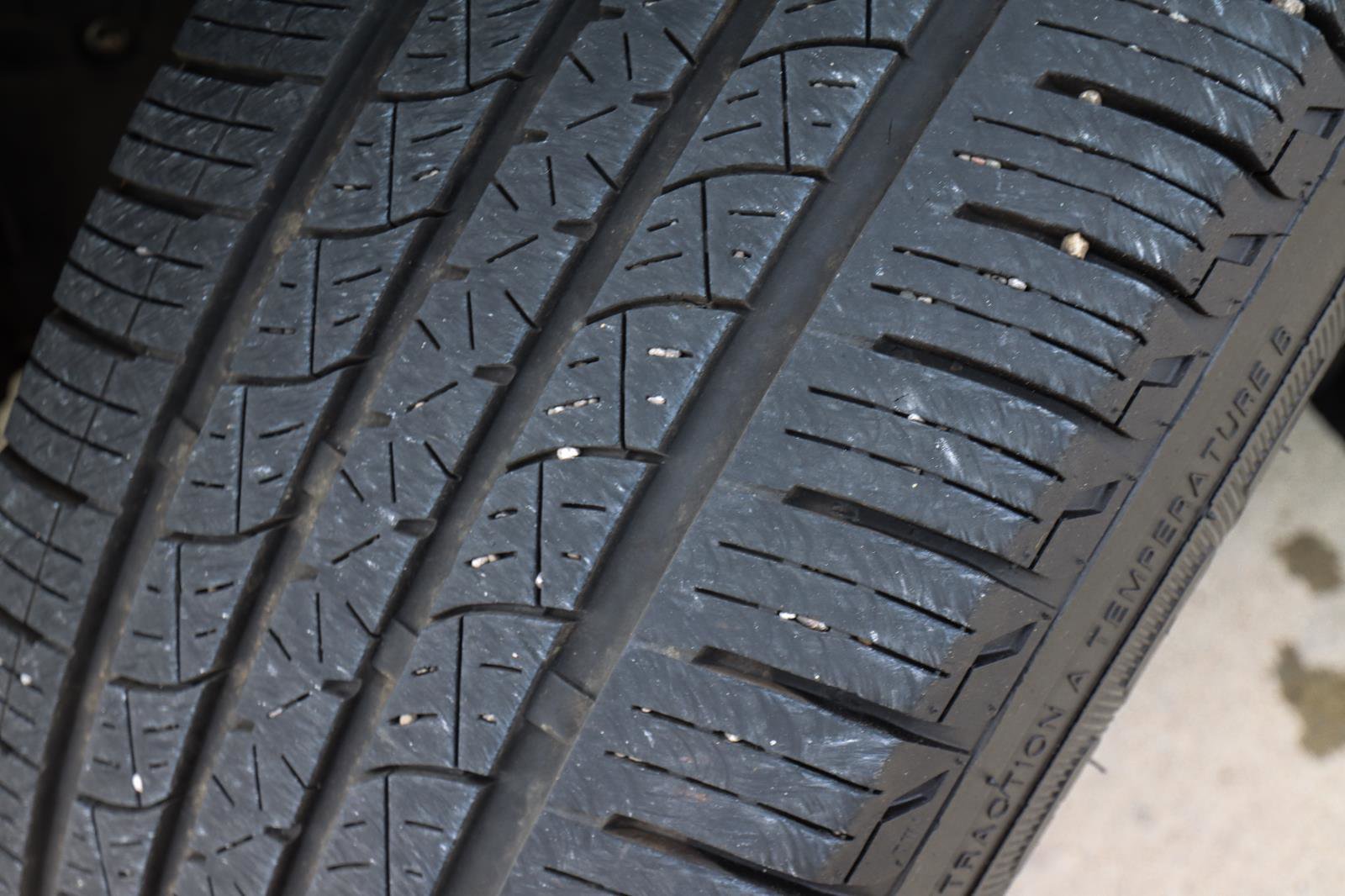 Used 2020 Toyota Highlander XLE image 26