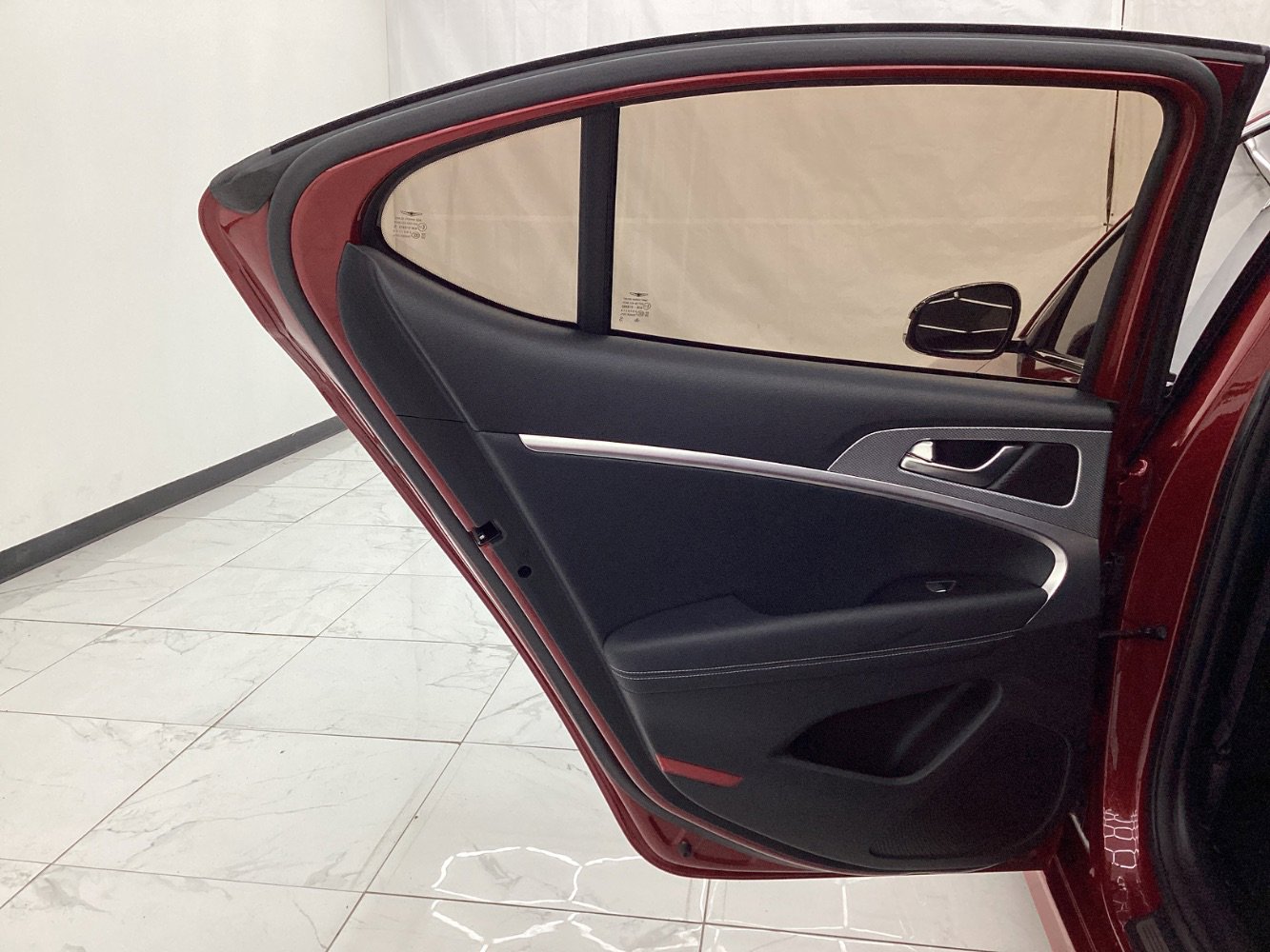 Used 2022 Genesis G70 2.0T w/ Prestige Package image 24