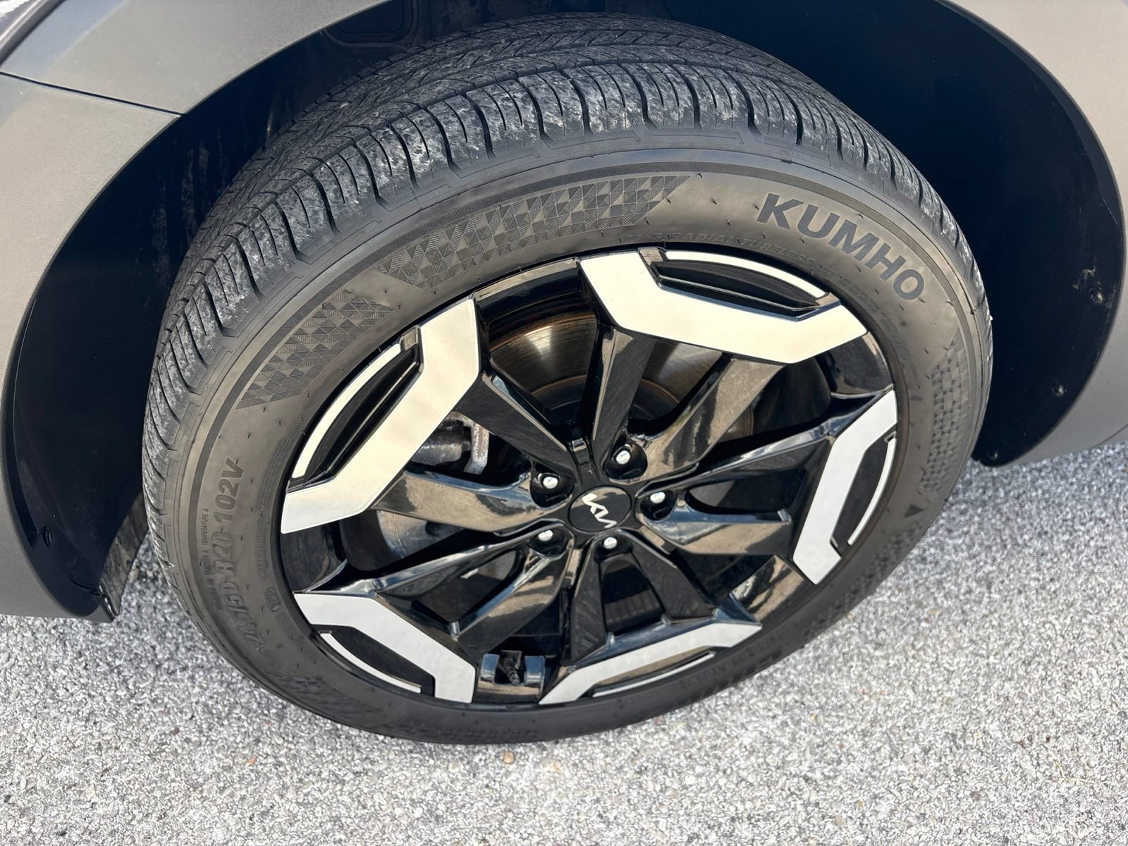 Used 2025 Kia Telluride S FWD image 34