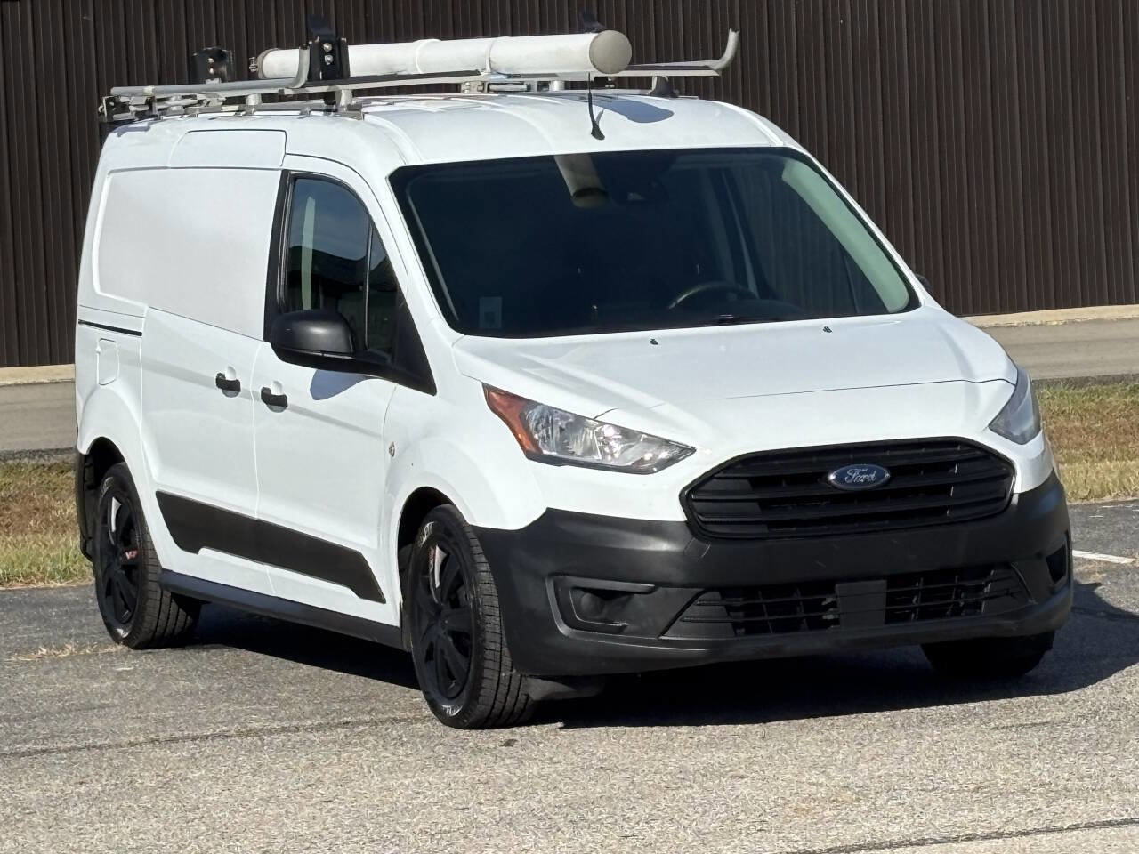 Used 2020 Ford Transit Connect XL image 4