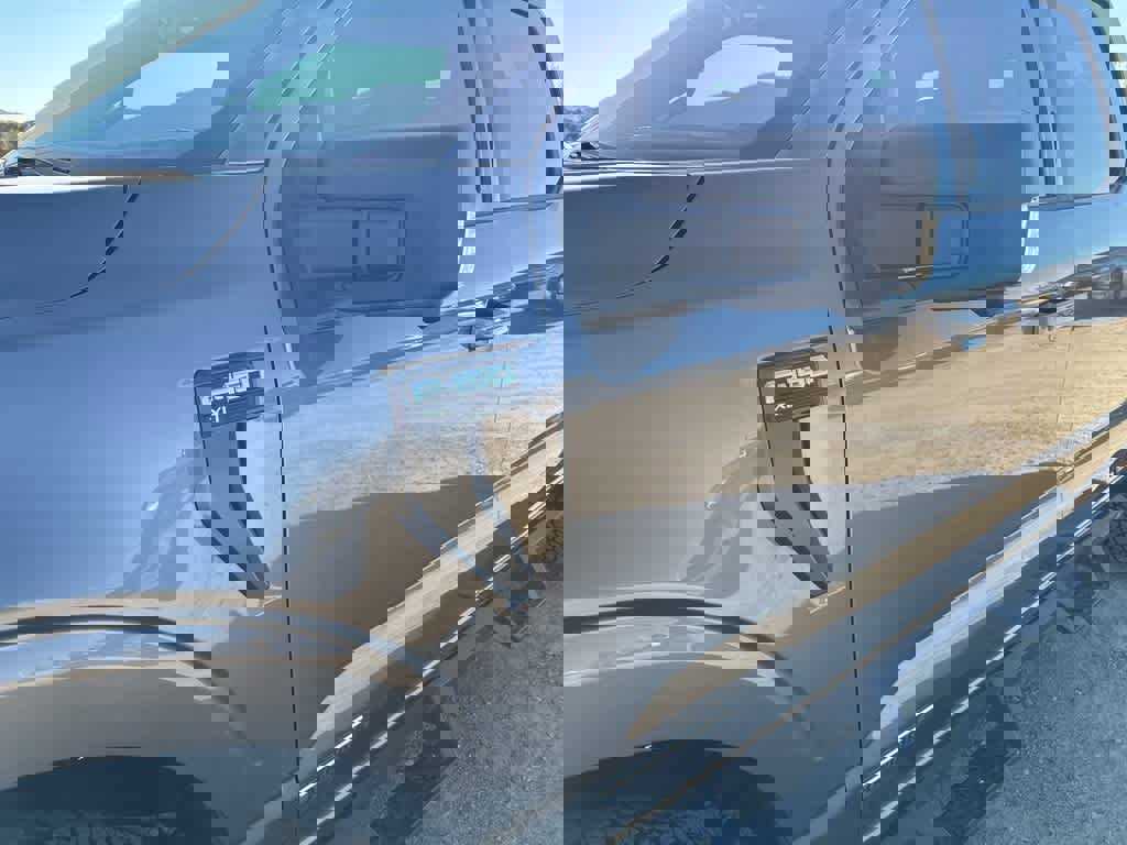 Used 2021 Ford F150 XLT w/ Equipment Group 302A High image 3