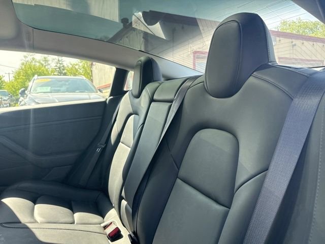 Used 2019 Tesla Model 3 Long Range RWD image 13