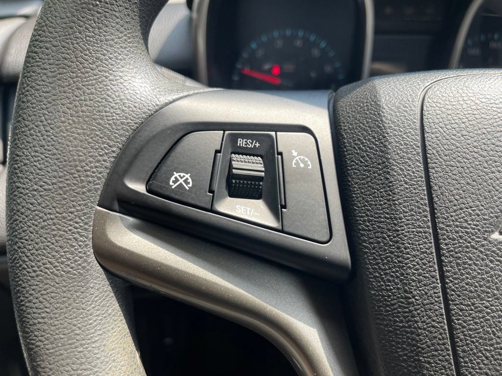 Used 2015 Chevrolet Malibu LT w/ Power Convenience Package FWD image 19