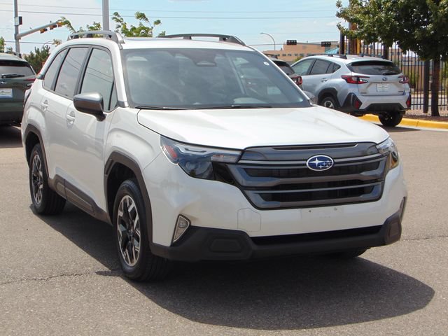 Certified 2025 Subaru Forester Premium AWD/4WD image 9