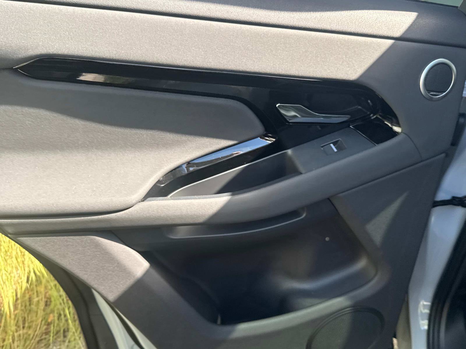 New 2026 Land Rover Range Rover Evoque S image 12