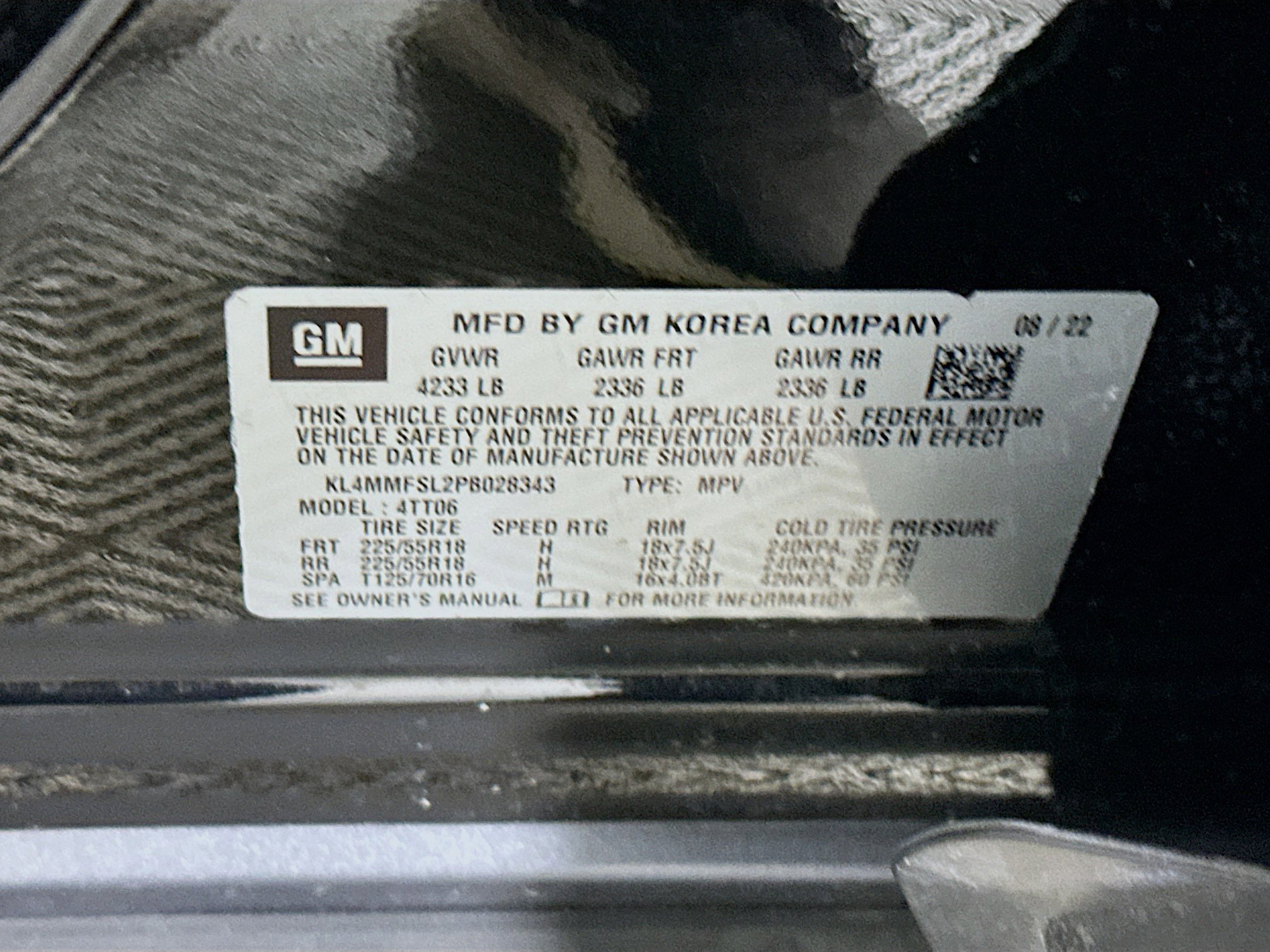 Used 2023 Buick Encore GX Essence w/ Experience Buick Package image 12