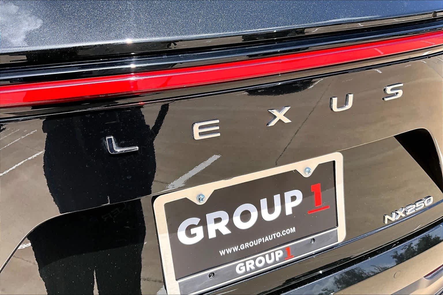 Certified 2025 Lexus NX 250 FWD w/ Premium Package image 31