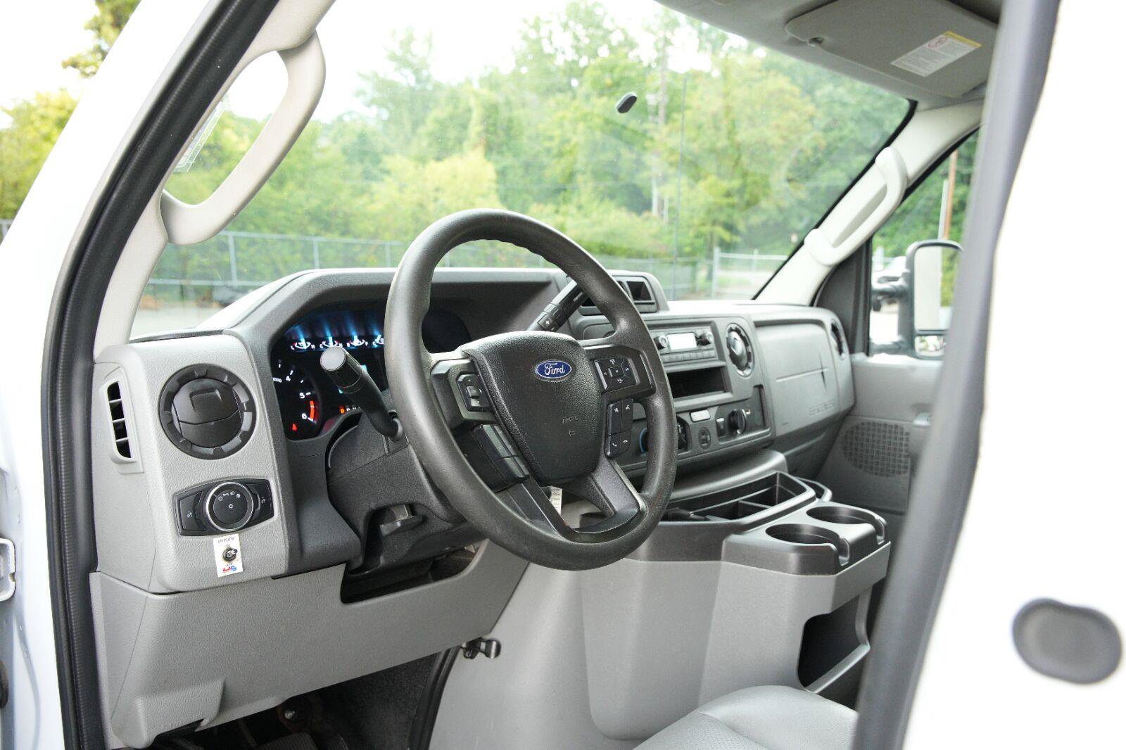 Used 2023 Ford E-350 and Econoline 350 Super Duty w/ Power Windows & Locks Group RWD image 34
