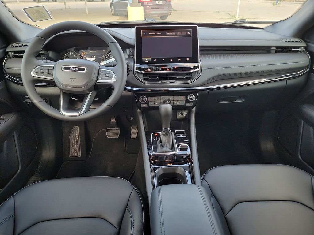 New 2026 Jeep Compass Limited image 9