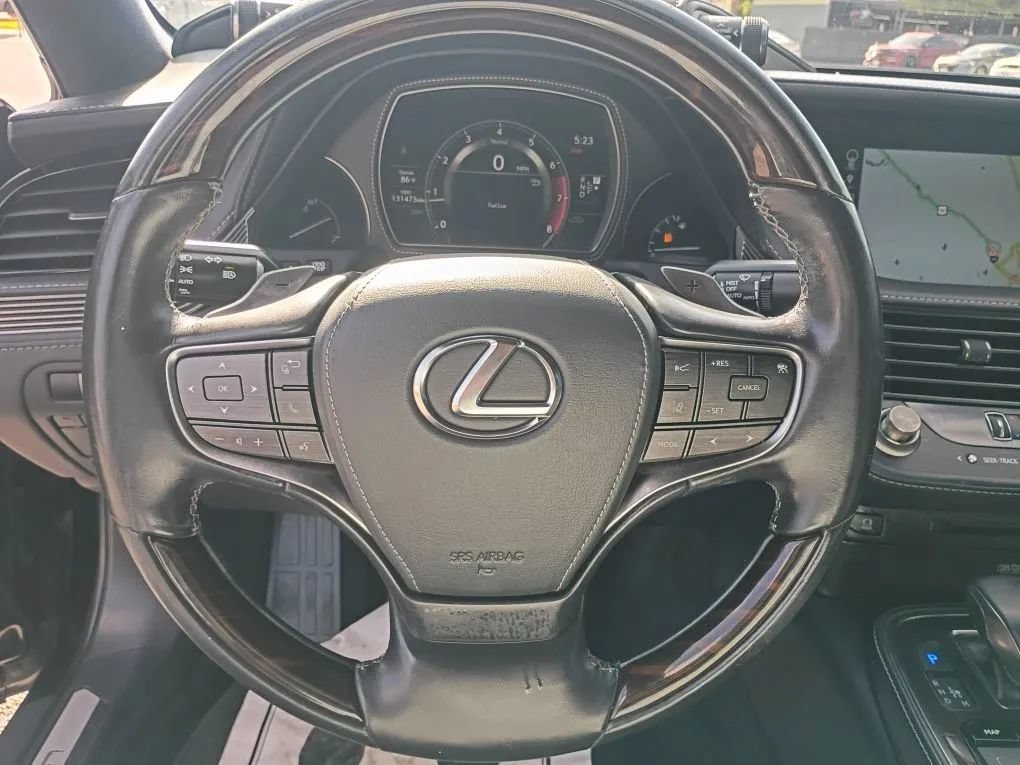 Used 2018 Lexus LS 500 AWD w/ Luxury Package image 16