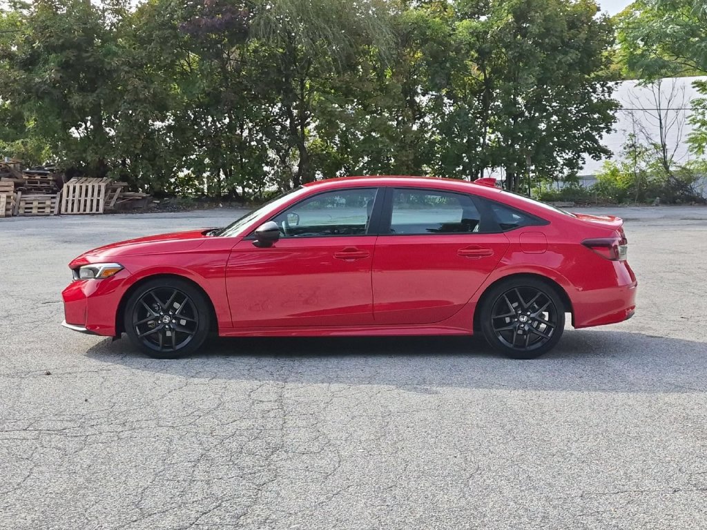Used 2025 Honda Civic Sport image 8
