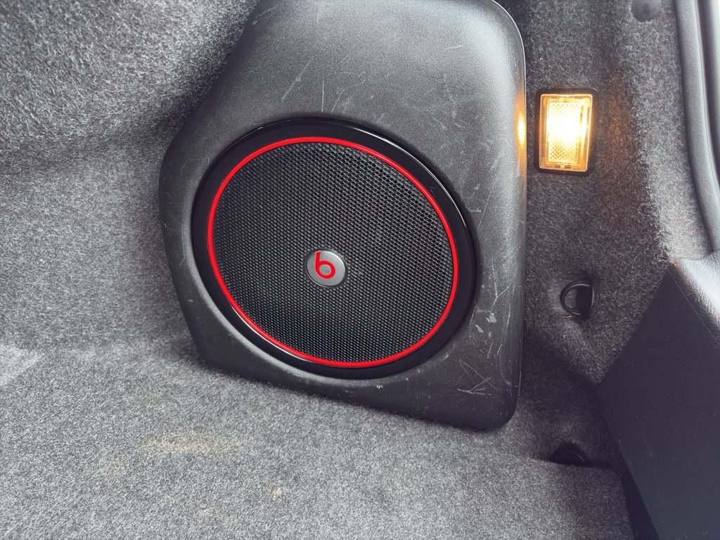 Used 2018 Chrysler 300 S w/ 300S Premium Group image 6