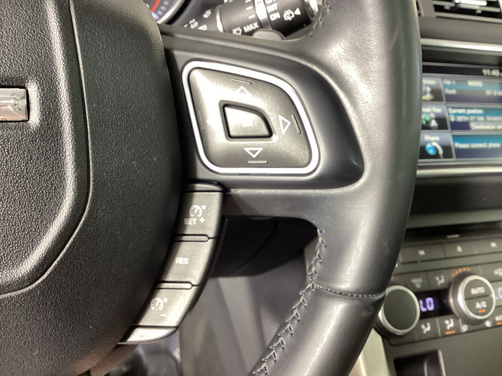 Used 2015 Land Rover Range Rover Evoque Pure Plus AWD/4WD image 27