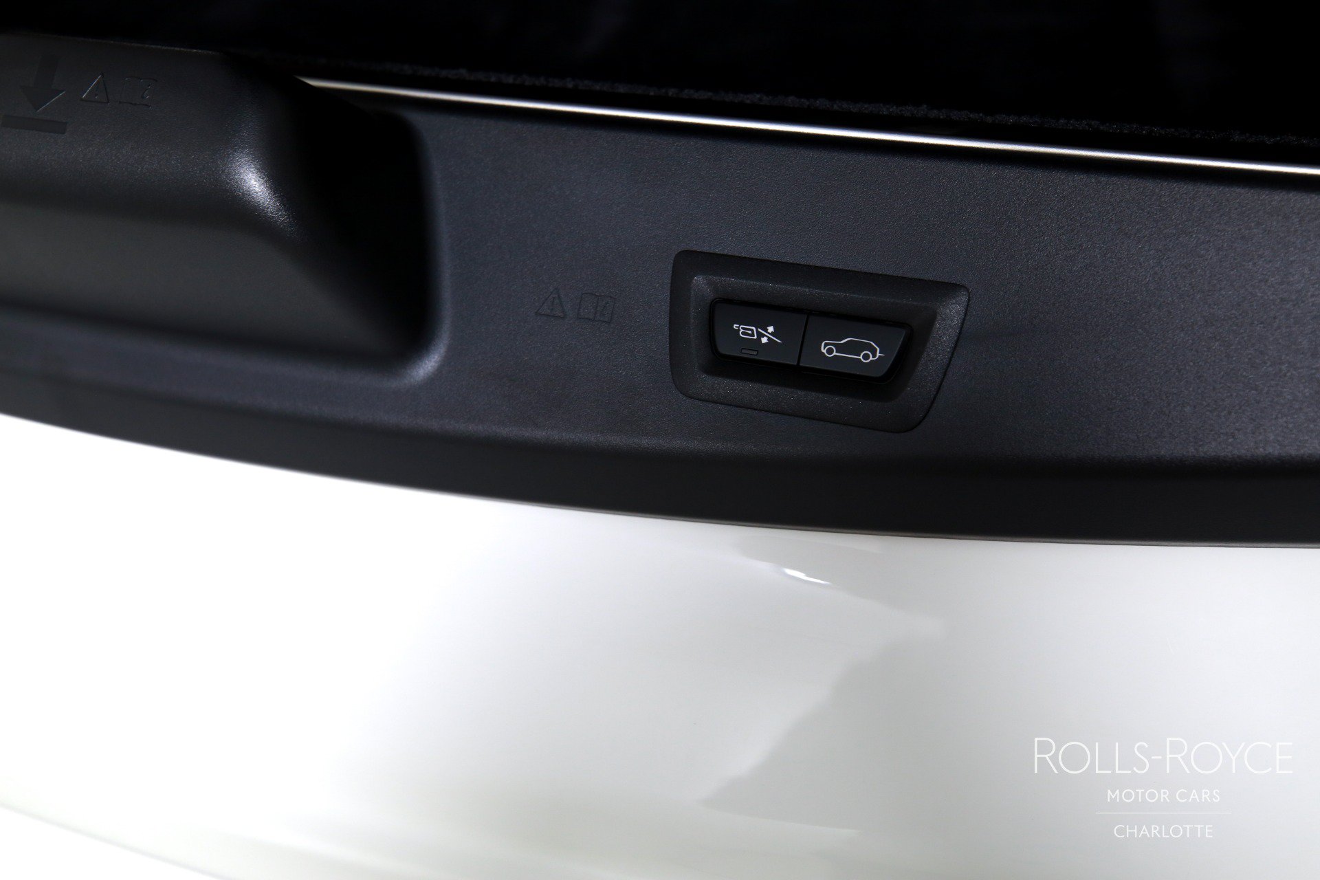 Used 2025 Rolls-Royce Cullinan Black Badge AWD/4WD image 26