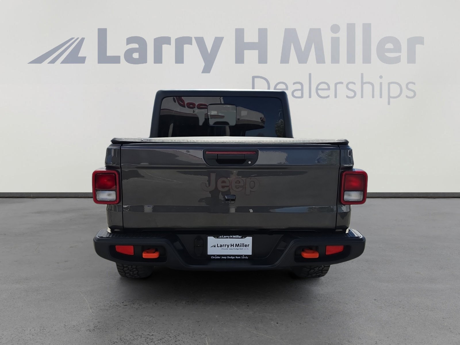 Used 2023 Jeep Gladiator Mojave image 4