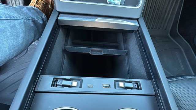 Used 2026 Tesla Model Y Long Range image 19